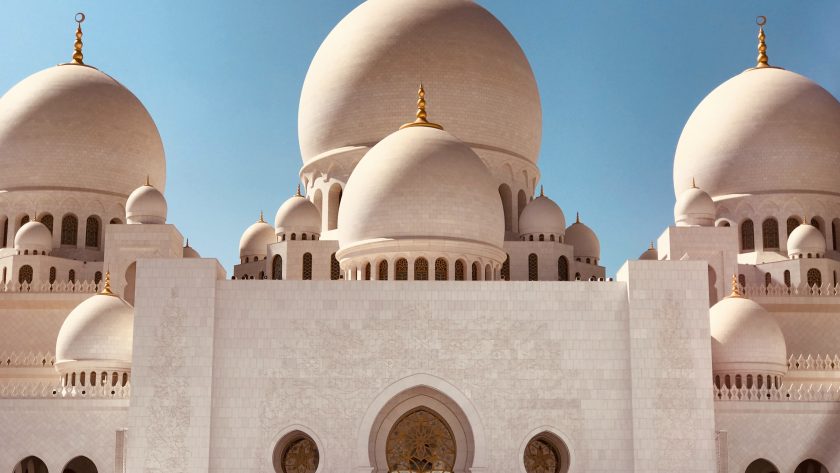 Grand Bur Dubai Masjid in Dubai